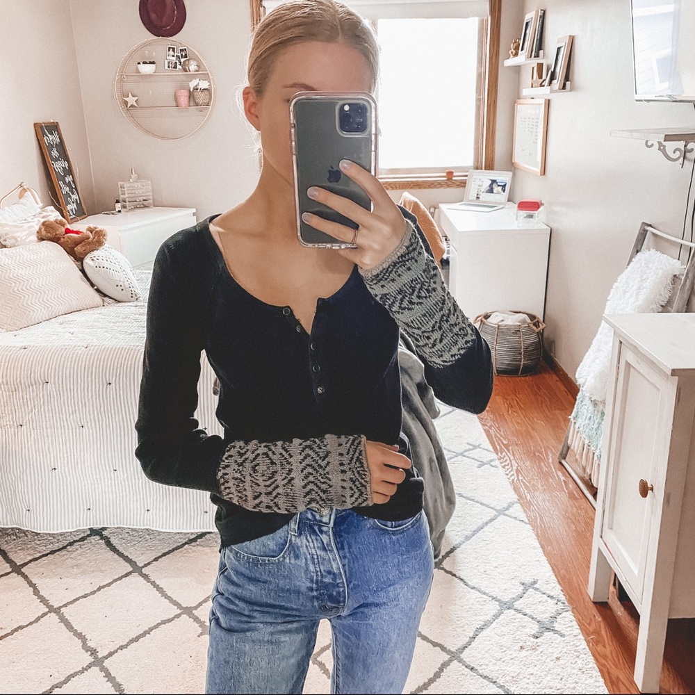 Free people black thermal cuff L